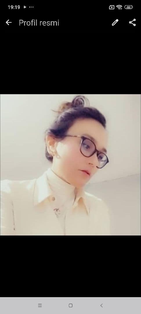 Dildora Y. iş fotoğrafı 1