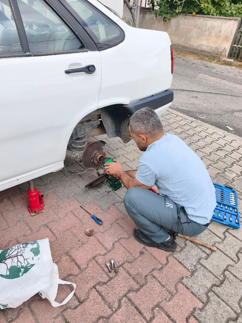 Ali A. iş fotoğrafı 1
